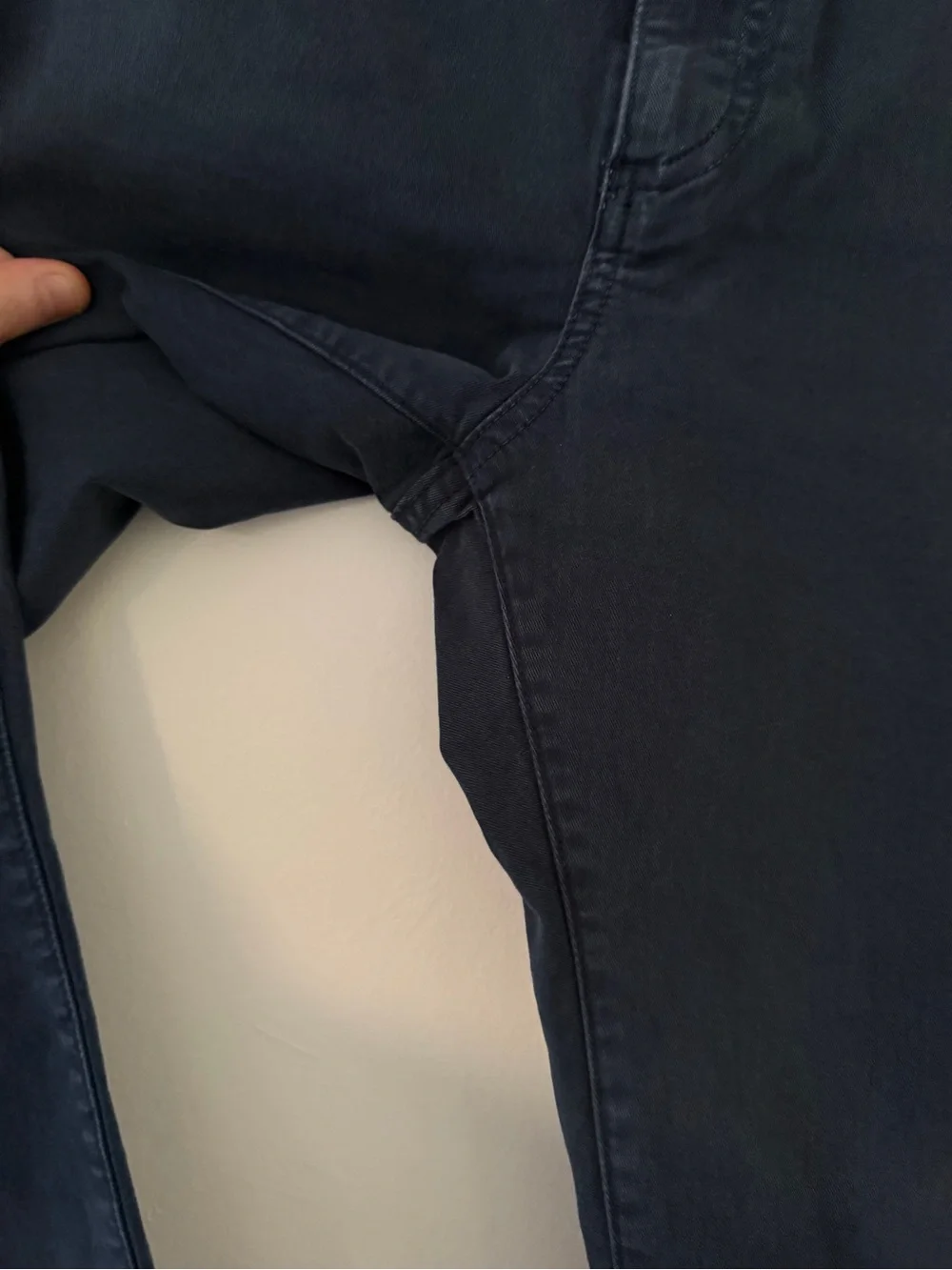 Flint and Tinder 365 5-Pocket Pant in Navy Blue Cotton Size 34 Waist X 32 Length